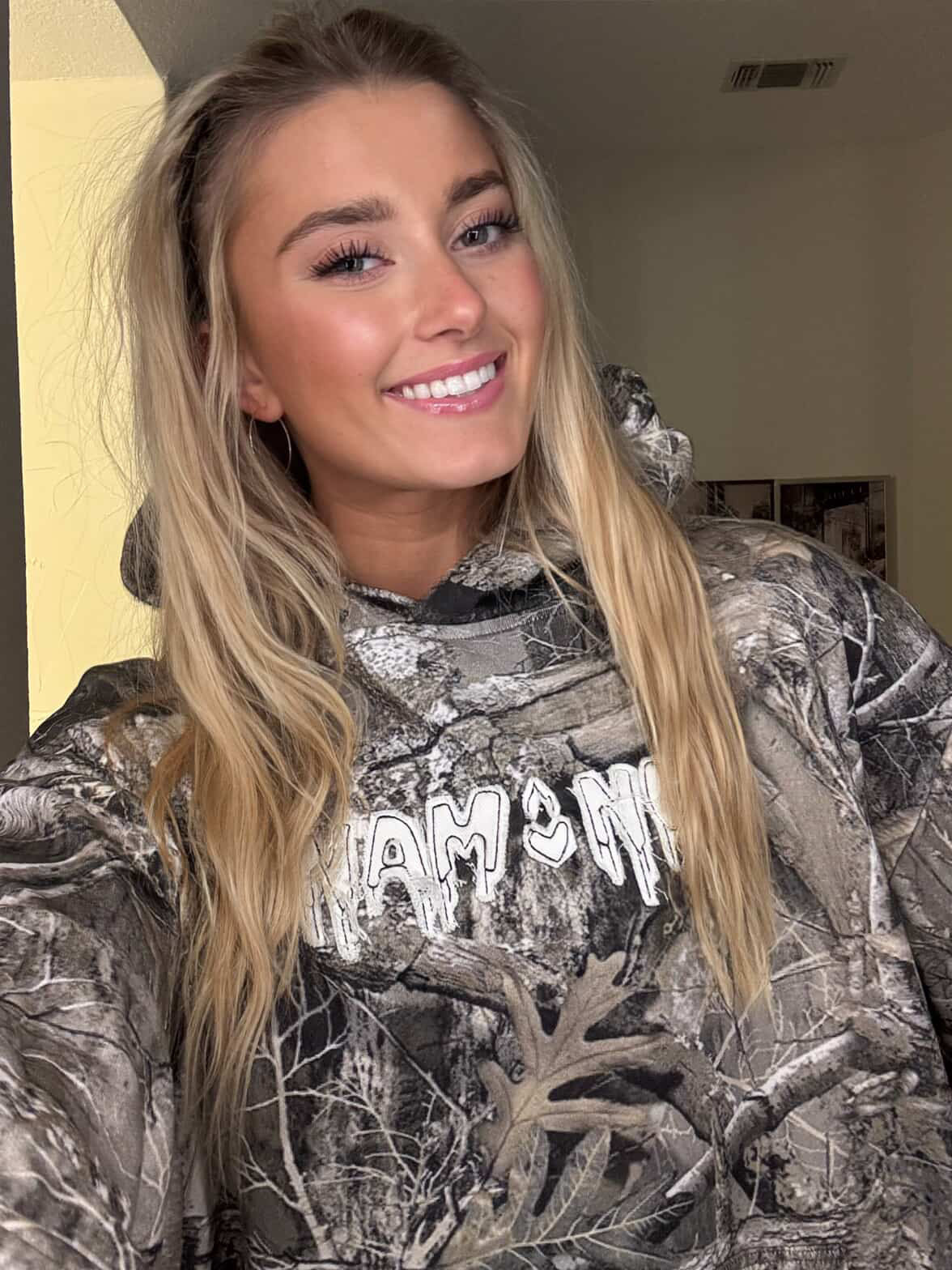 CAMOFLAUGE SWEATER