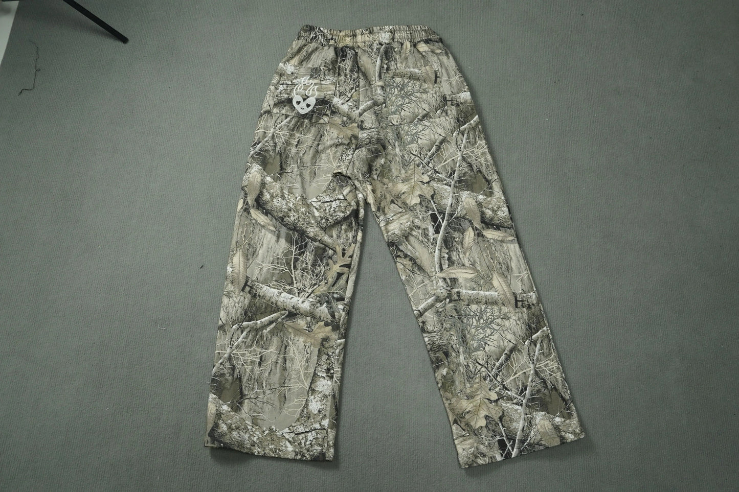 CAMOFLAUGE SWEAT PANTS