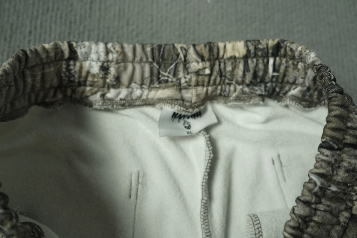 CAMOFLAUGE SWEAT PANTS